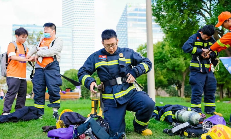 上海消防宣传月活动“遍地开花”