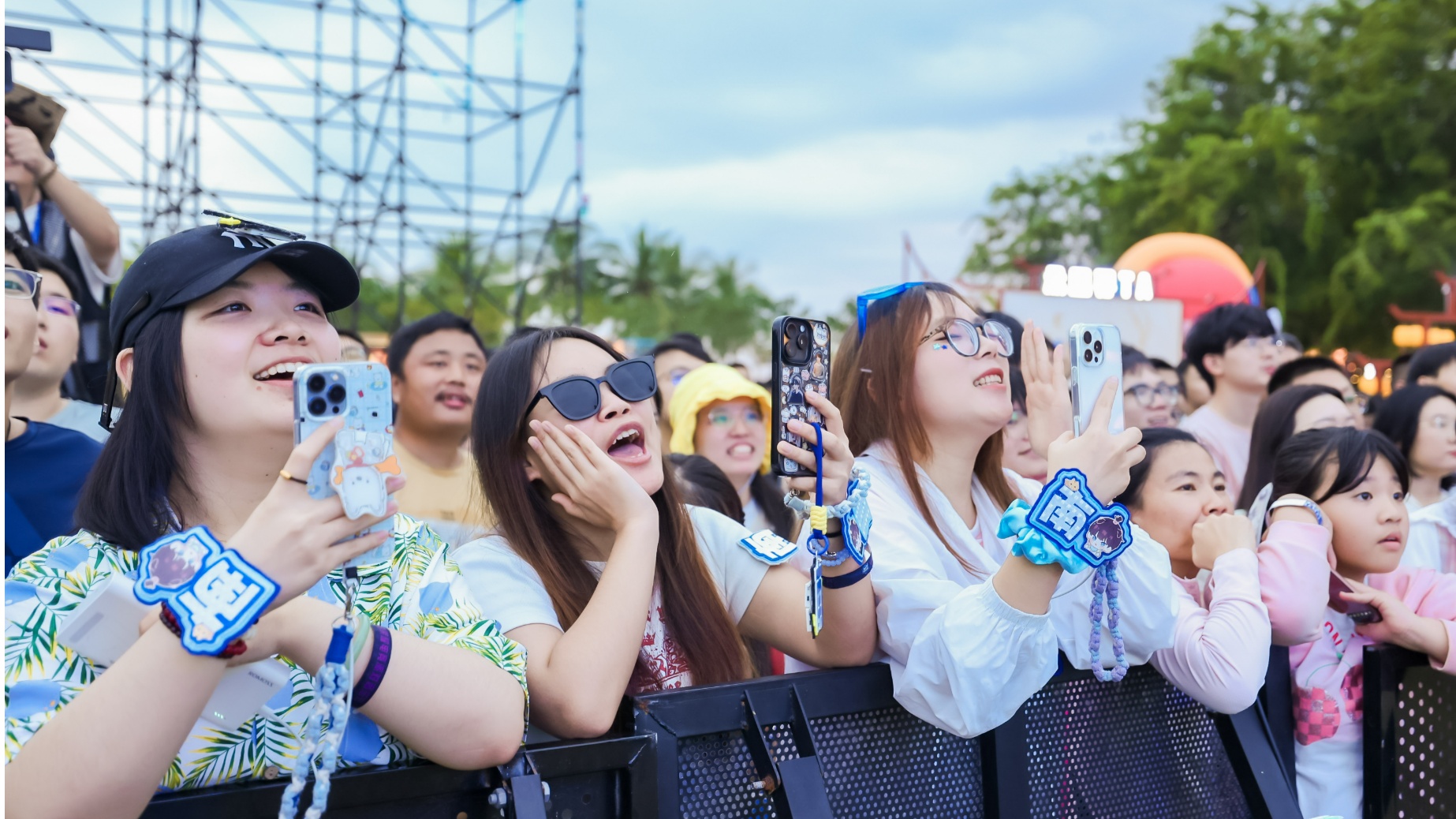 贝斯特 全球最奢华的游戏平台王者荣耀电竞系列活动激发三亚文旅消费新潜力