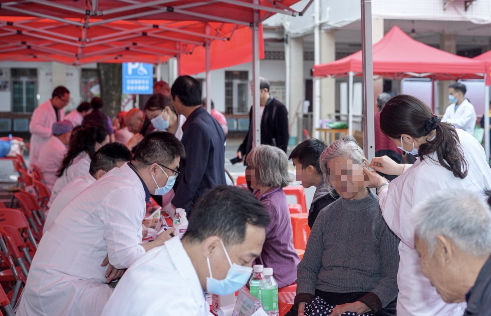 佛山市一医院：扎根大美乡村，播撒健康种子