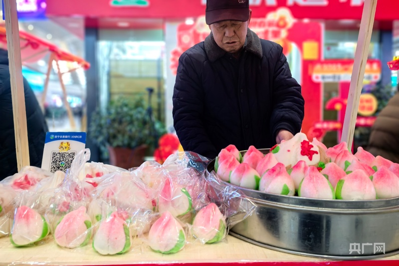 多彩民俗迎春运 年味藏在“非遗”里