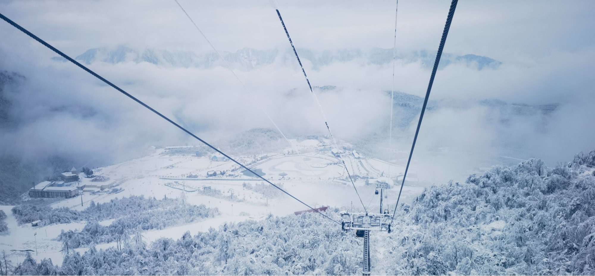 蜀道山｜不是东北去不起，而是四川的滑雪场更有性价比