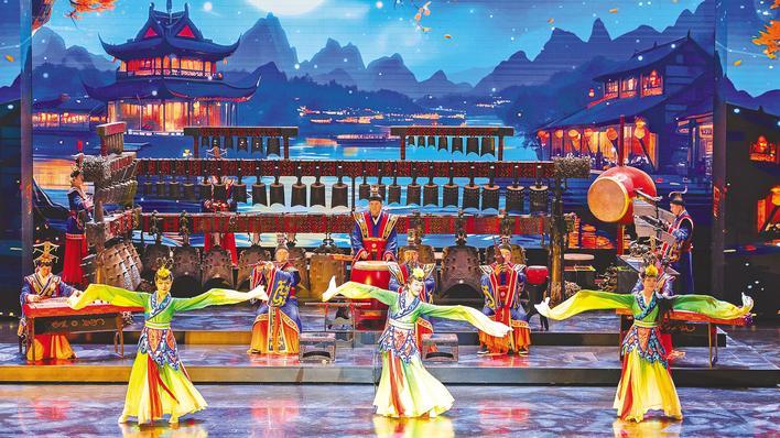湖北省博物馆上演沉浸式编钟音乐会_央广网