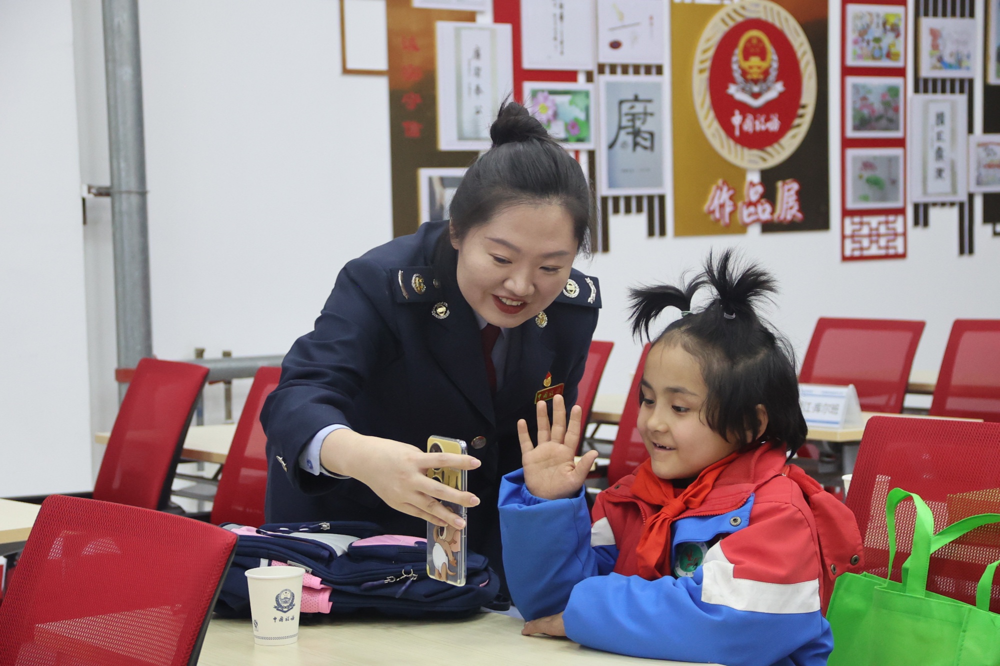 上海嘉定 新疆巴州两地税务共绘“同心圆”