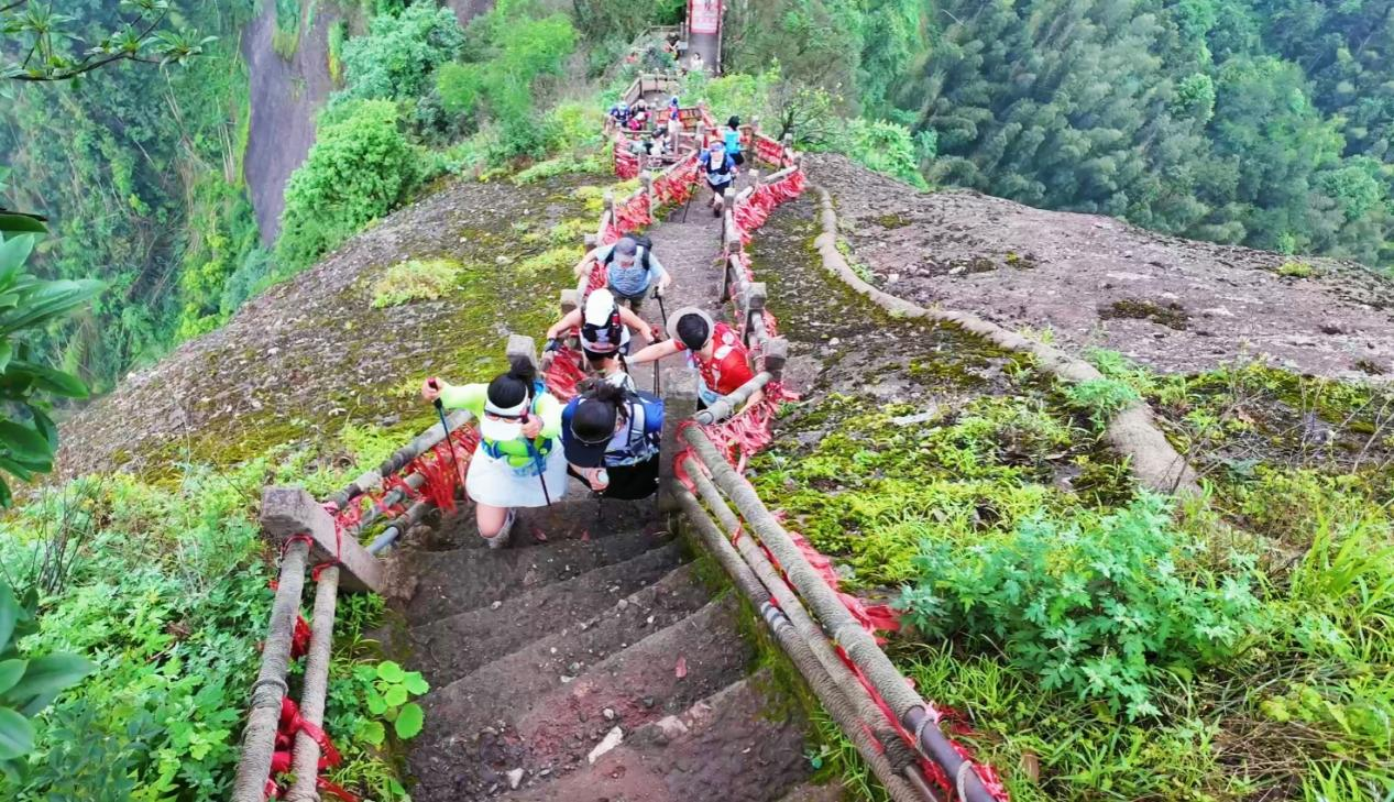 潇湘100第八届湖南·崀山越野赛报名启动