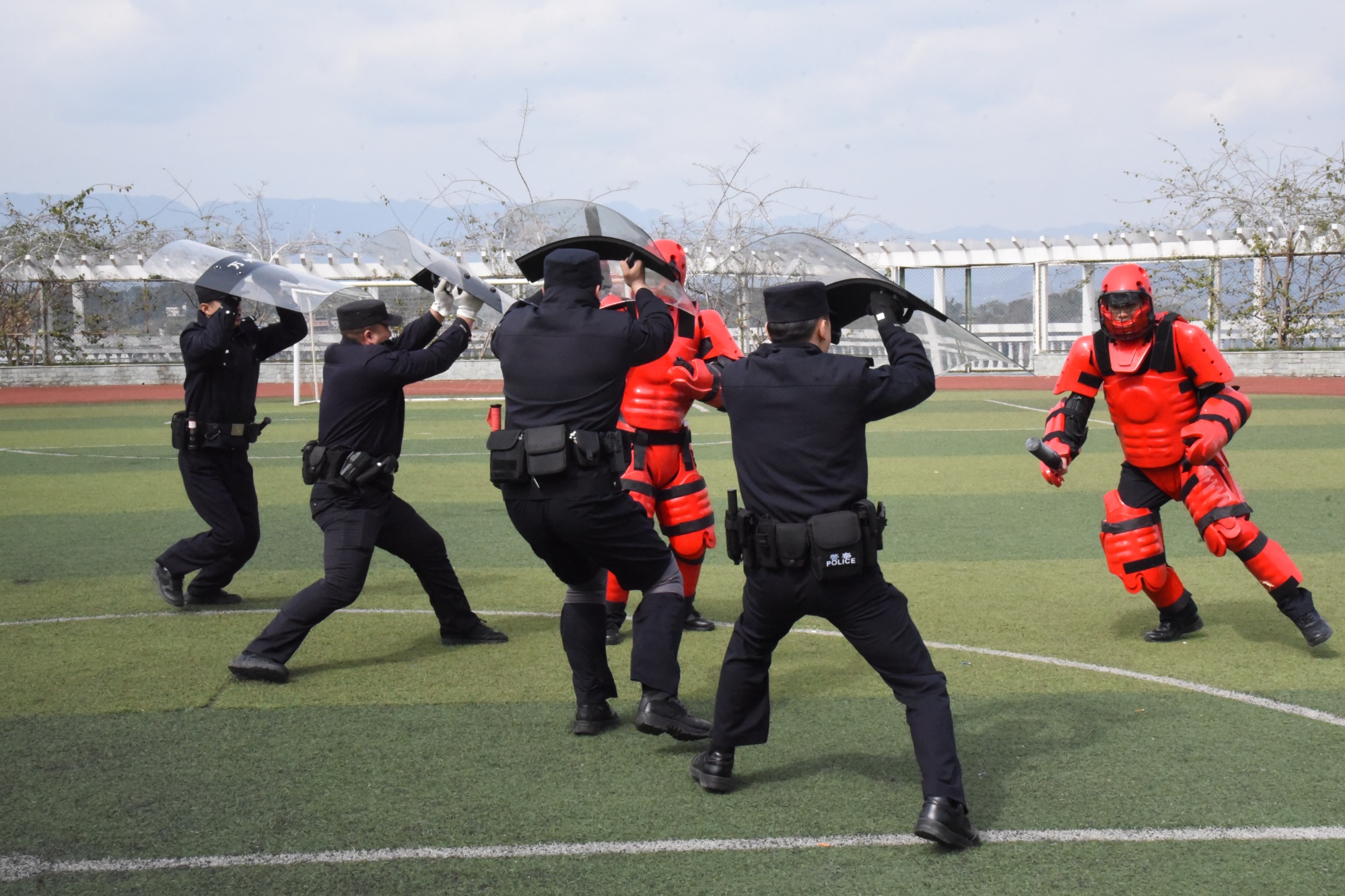 战训结合强警力 万州锻造实战型教官队伍
