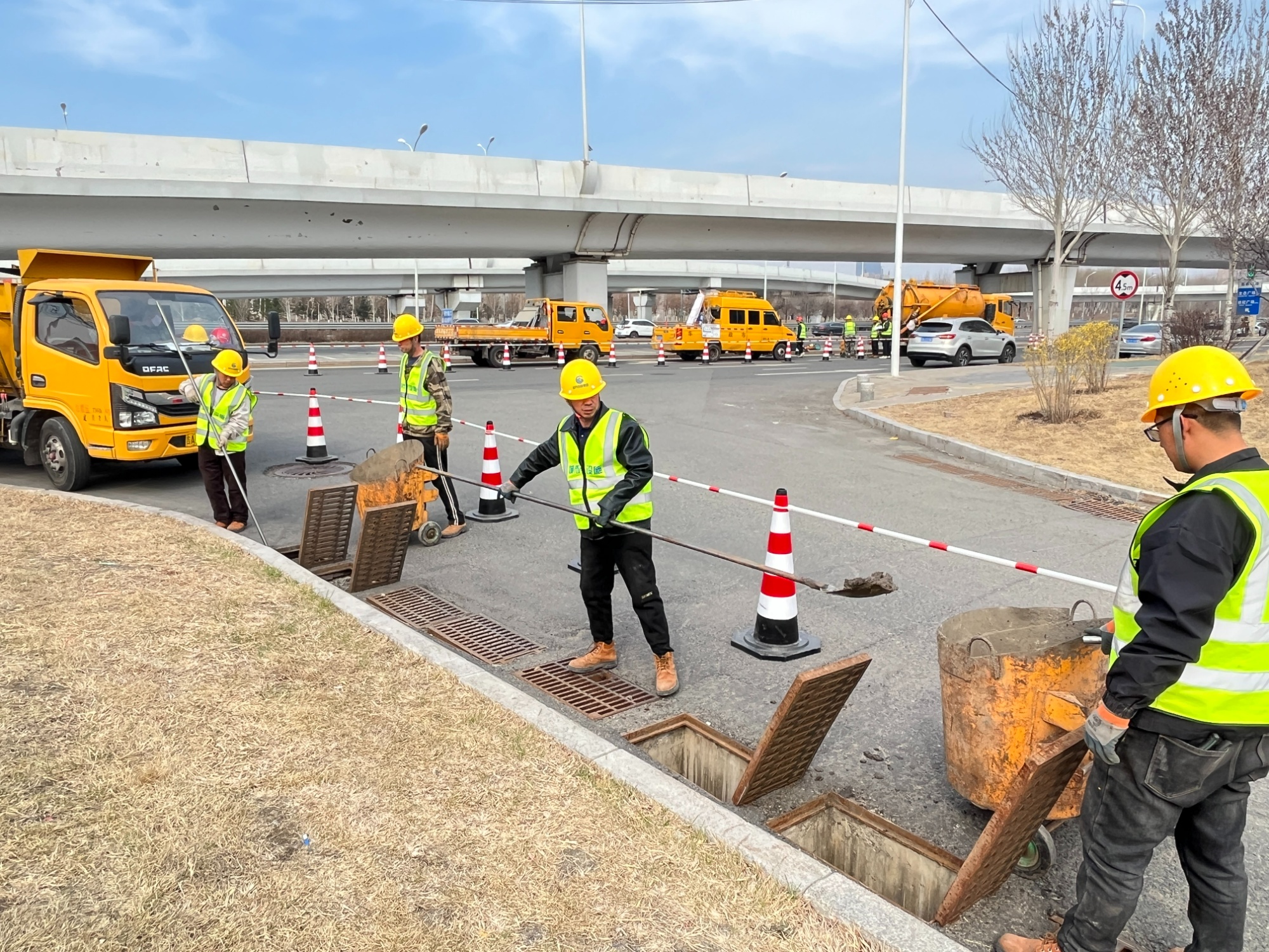 长春市维OB电竞网址管中心:疏通城市排水“经络” 筑牢防汛安全屏障