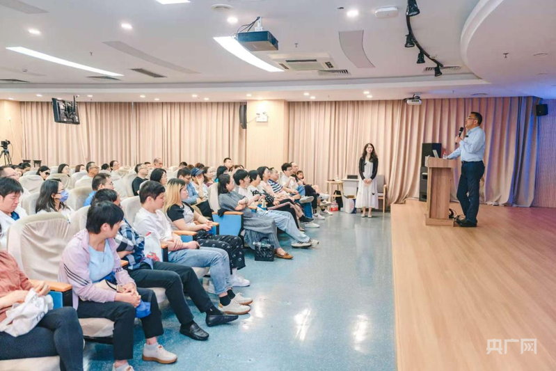 “中国文化第一课”揭秘李清照多面人生