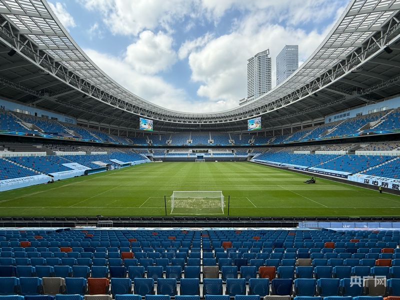 越南河内市东夏村体育场举行落成仪式