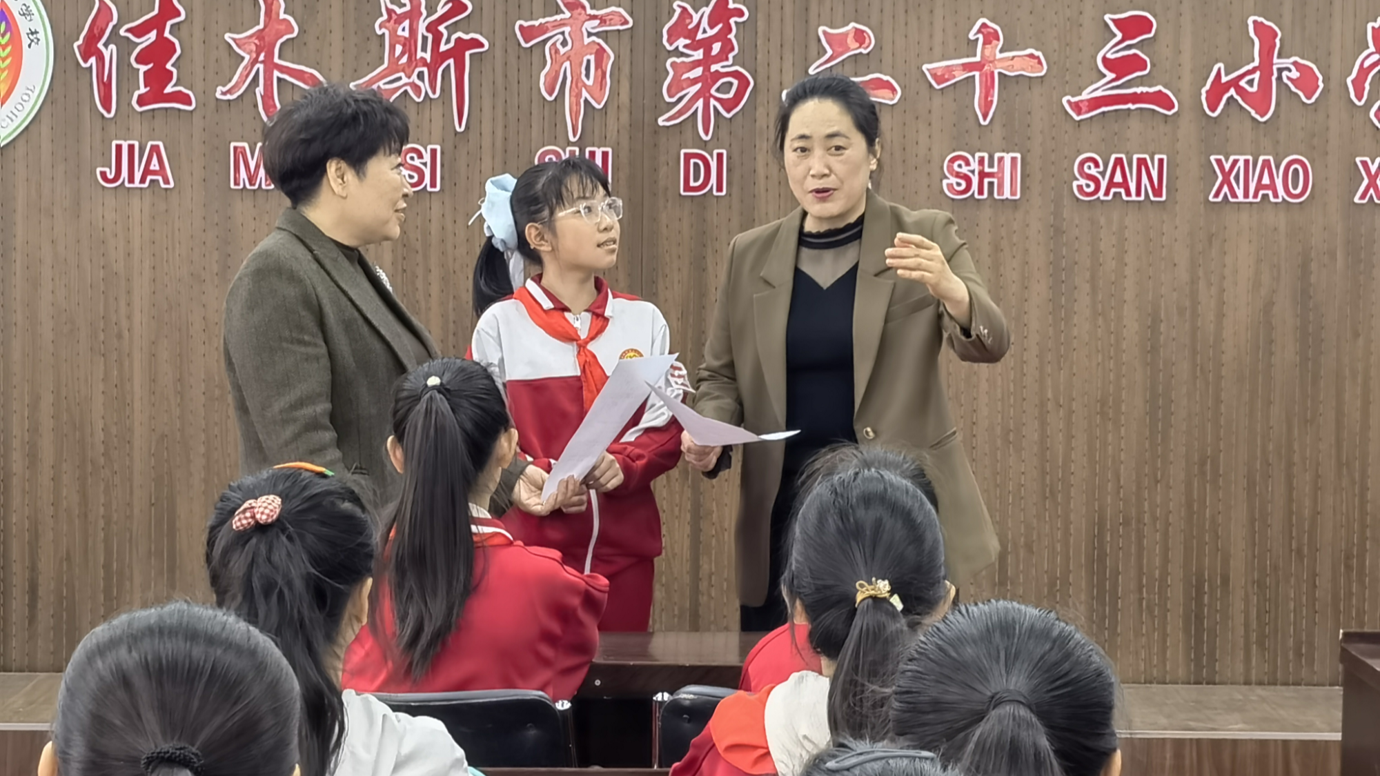 佳木斯：非遗课堂传唱《乌苏里船歌》