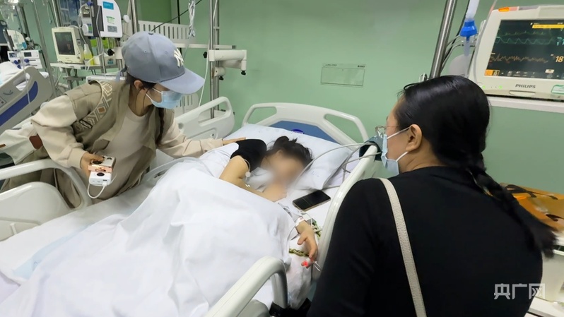 太原“美人鱼”回应表演晕厥溺水:因脚蹼脱落导致无法上浮OB电竞注册