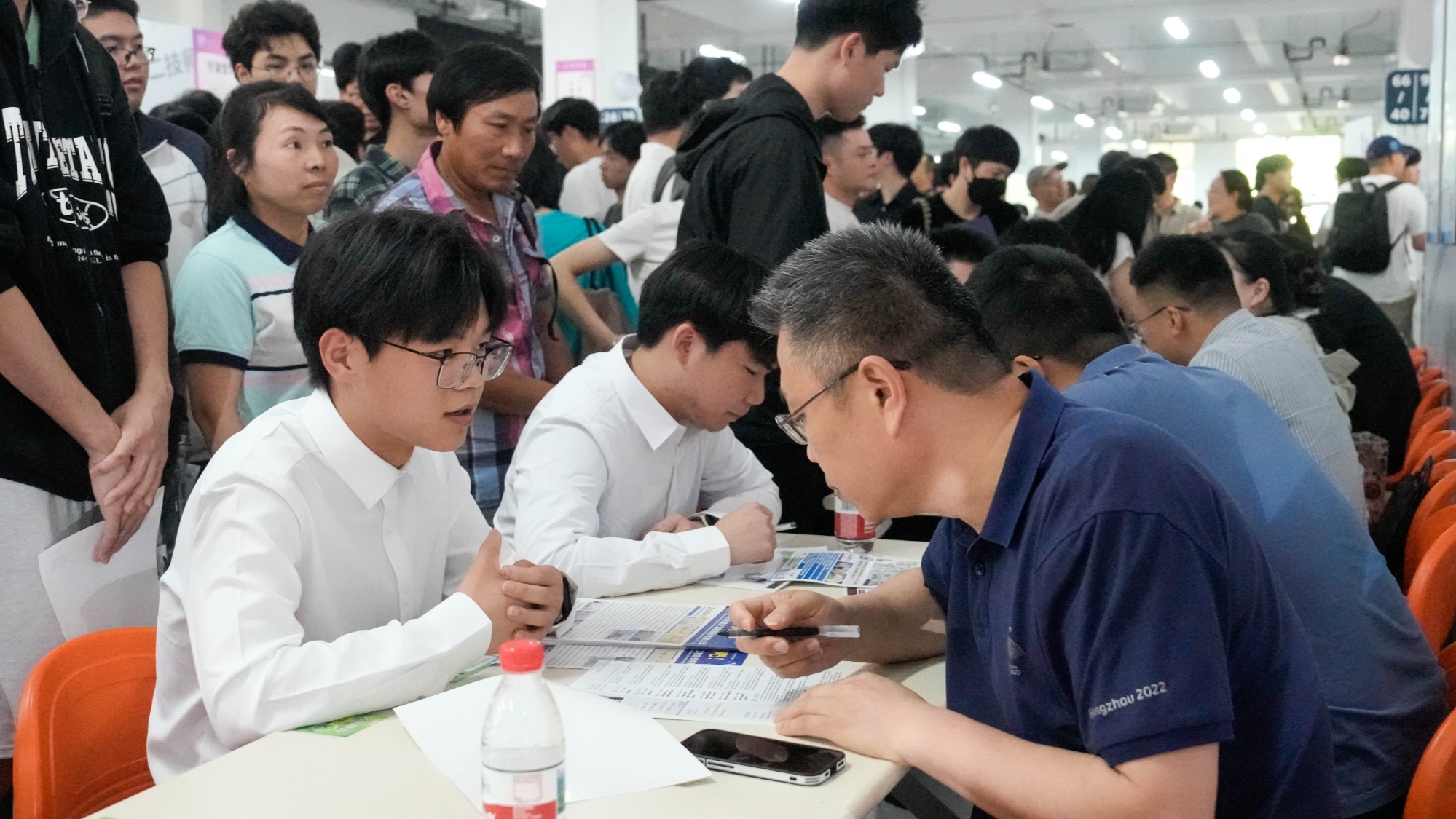 高质量发展看中国