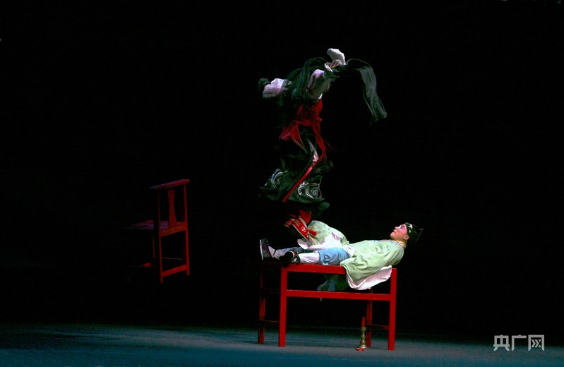 民营剧团绽放首朵“梅花”：一路风雨一路歌