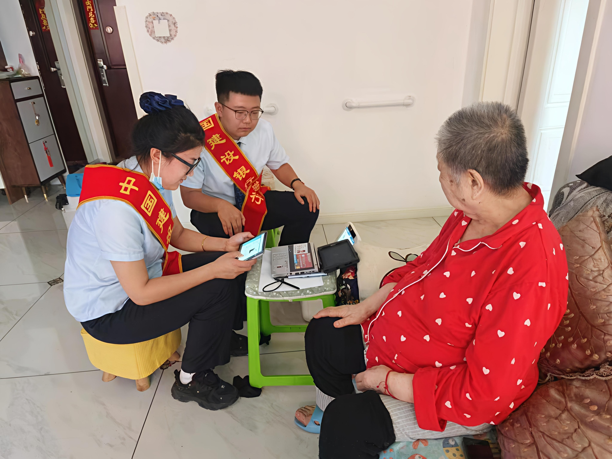 建设银行黑龙江省分行：开展金融知识“万里行”让守护触手可及_央广网