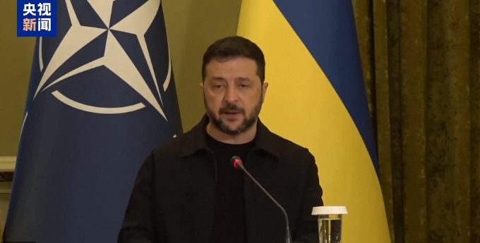 泽连斯基与北约秘书长会谈寻求“真效”安全保障
