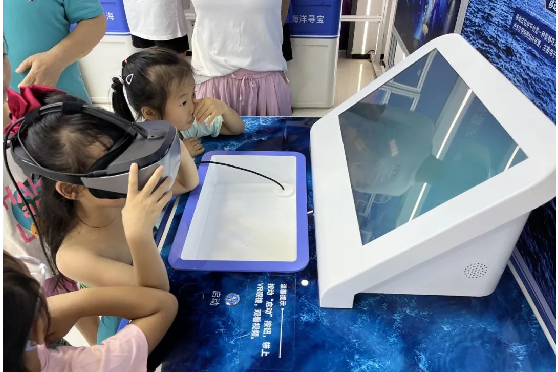 重庆万盛“三下乡”惠民活动举行