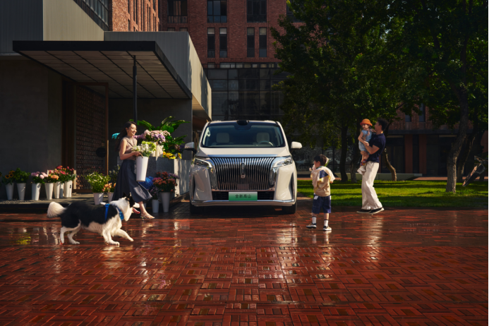 魏牌高山7正式上市，售价28.58万元