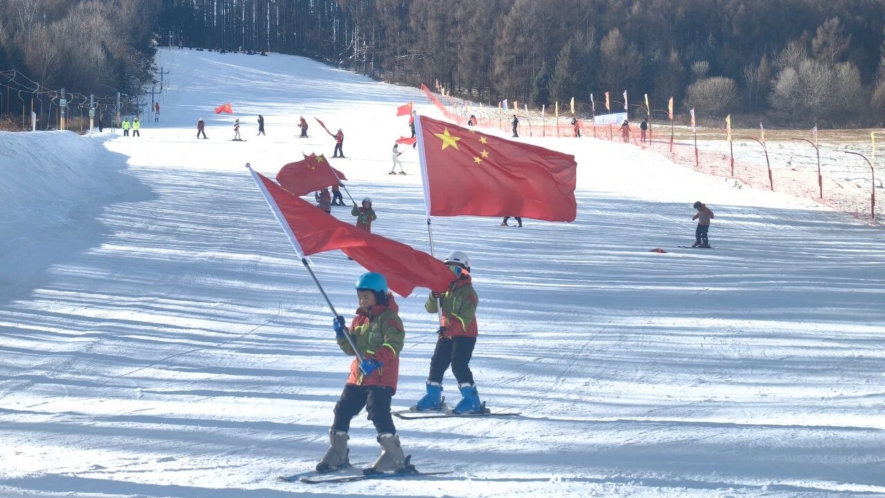首届敦化市冰雪运动会启幕(图3)