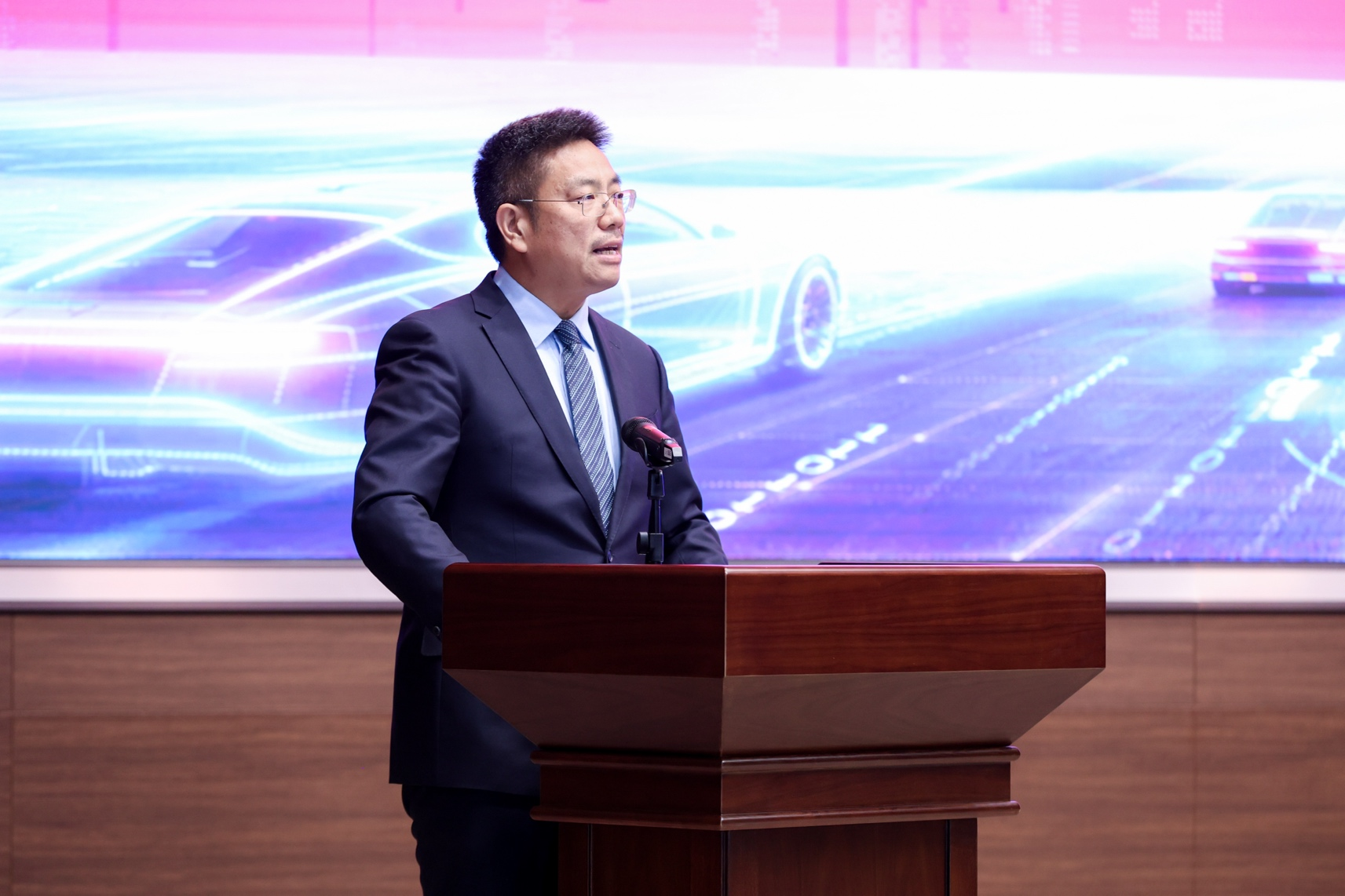 高德董事长刘振飞：鹰眼不仅是技术创新更织就了一张有温度的春运安全守护网络(图1)