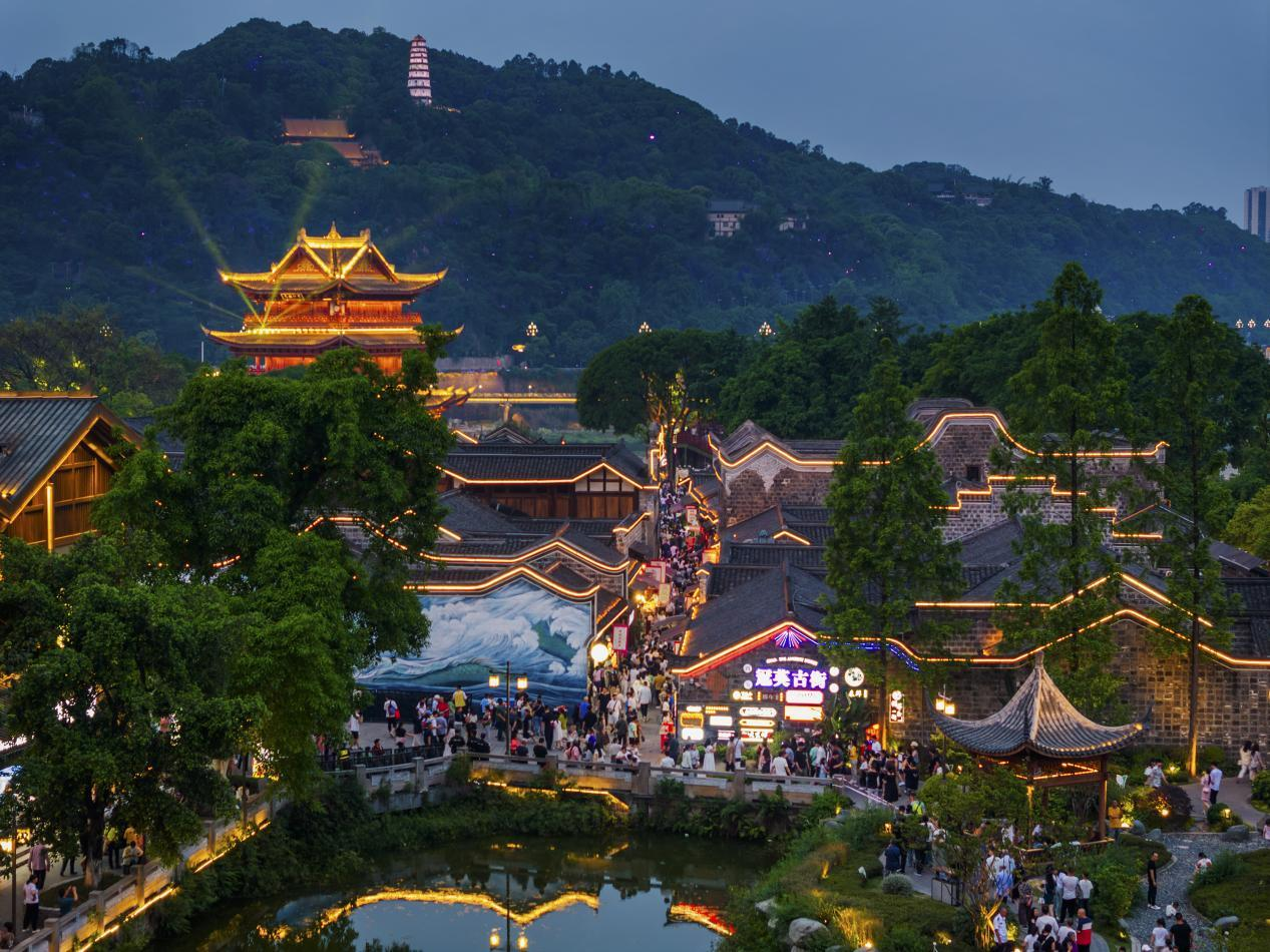 宜宾惊艳亮相春晚看工行如何金融助力(图2)