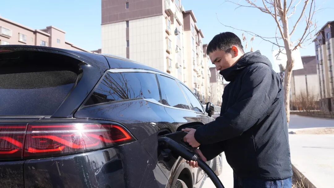 加密充电“毛细血管” 护航群众便捷出行_央广网