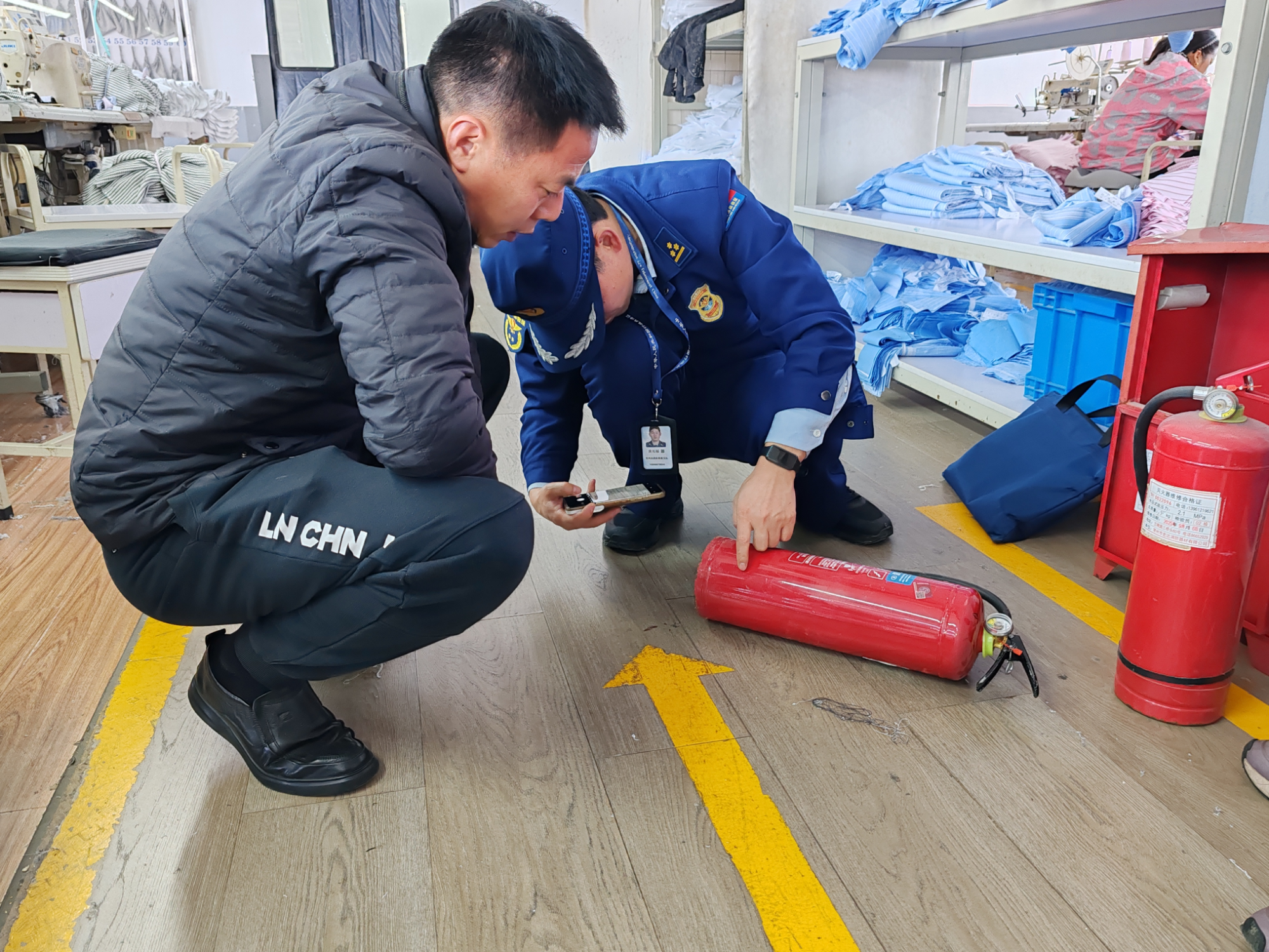 江苏常州消防开展消防产品专项整治行动(图2)