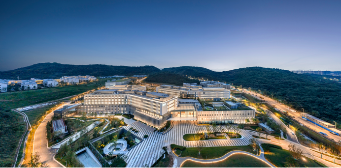 泰康仙林鼓楼医院三甲揭牌