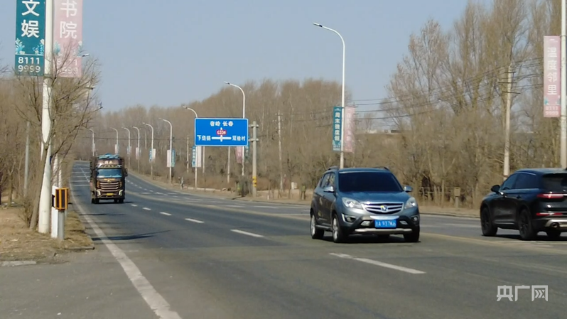 【乡路上感受脉动中国】路宽业兴一条草莓大道串起乡村振兴路(图3)