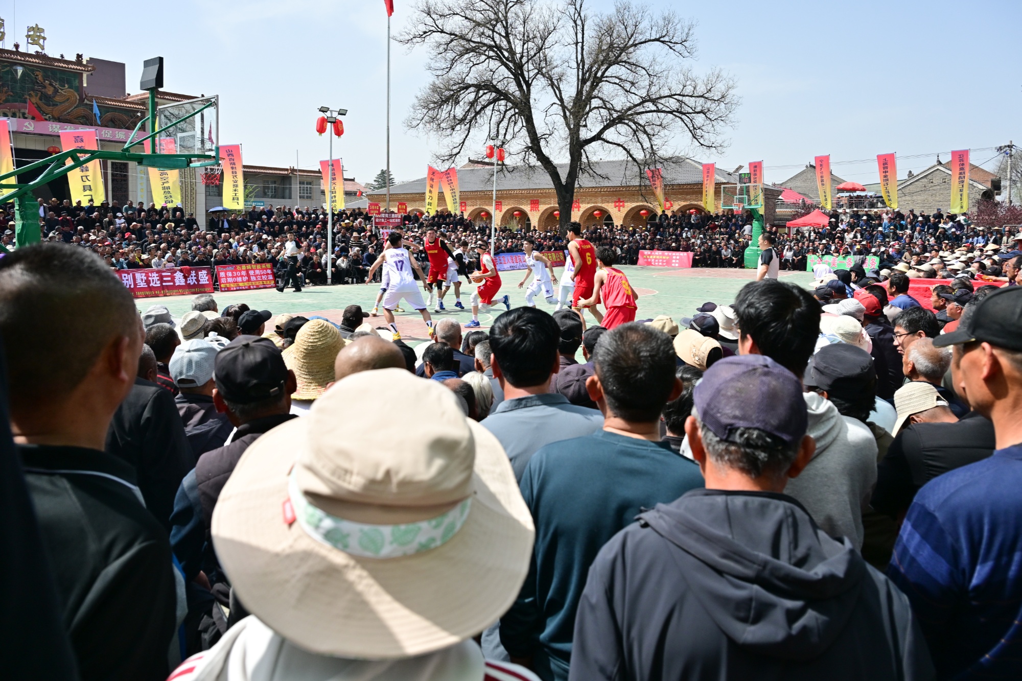 山西新绛万安:乡村BA燃爆桃花节(图3)