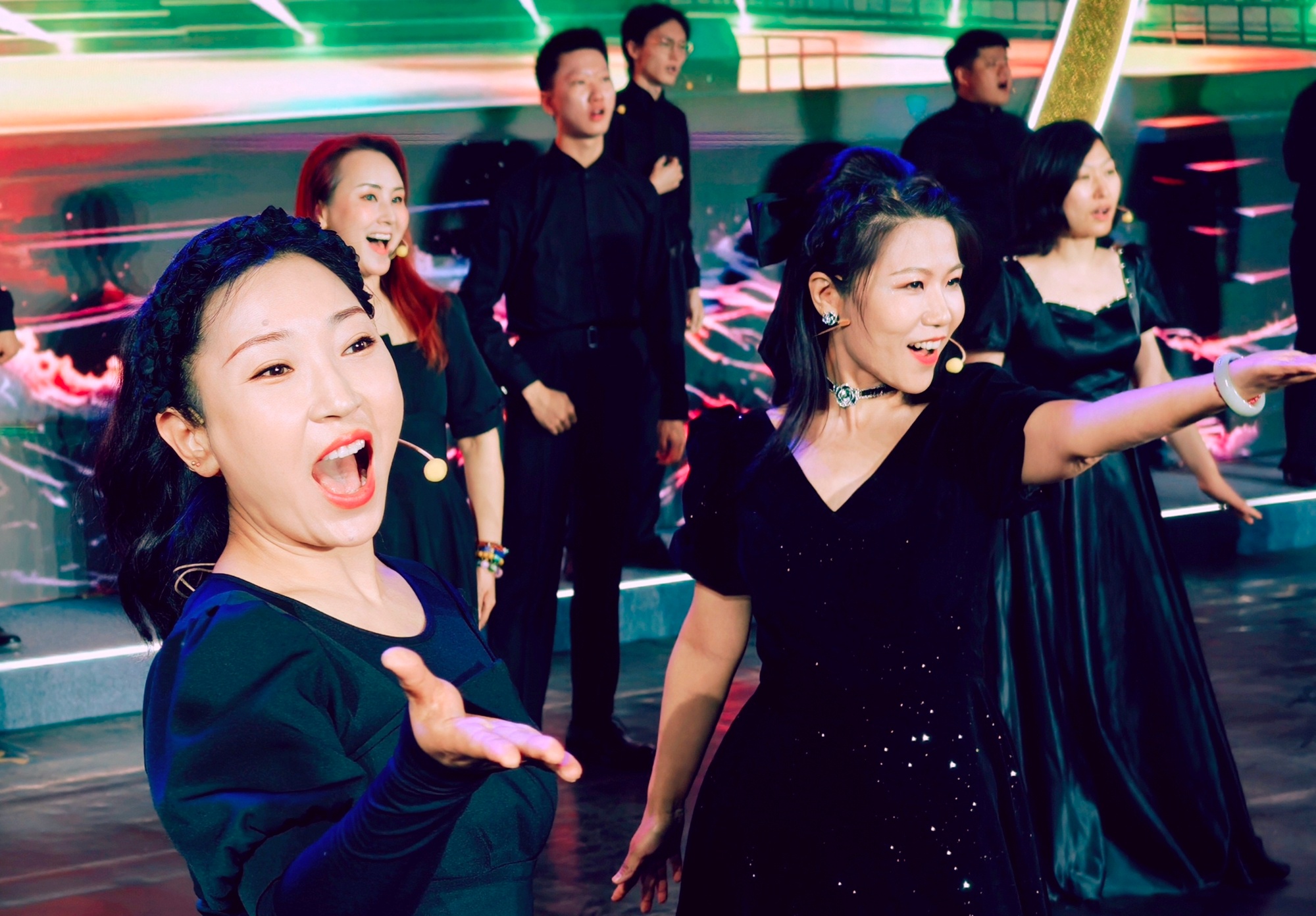 “群文之星”闪耀海河之夜舞台