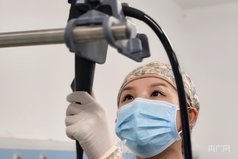 5·12护士节：90后白衣天使以平凡坚守护佑健康(图1)