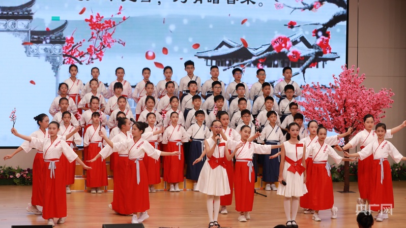 中华经典诵读大会（第四季）深圳站走进西湾学校侧记