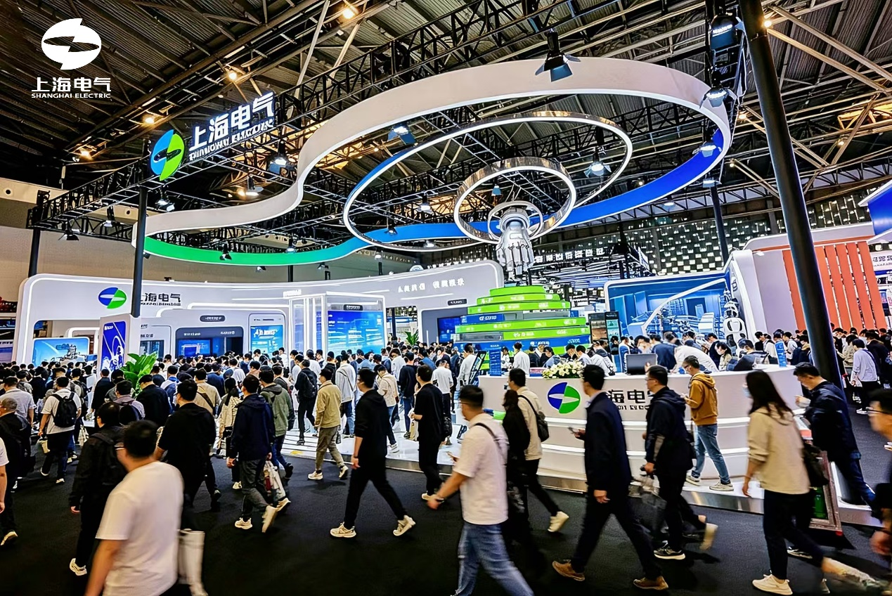 人机共融、能智未来上海电气亮相第十二届上交会(图1)