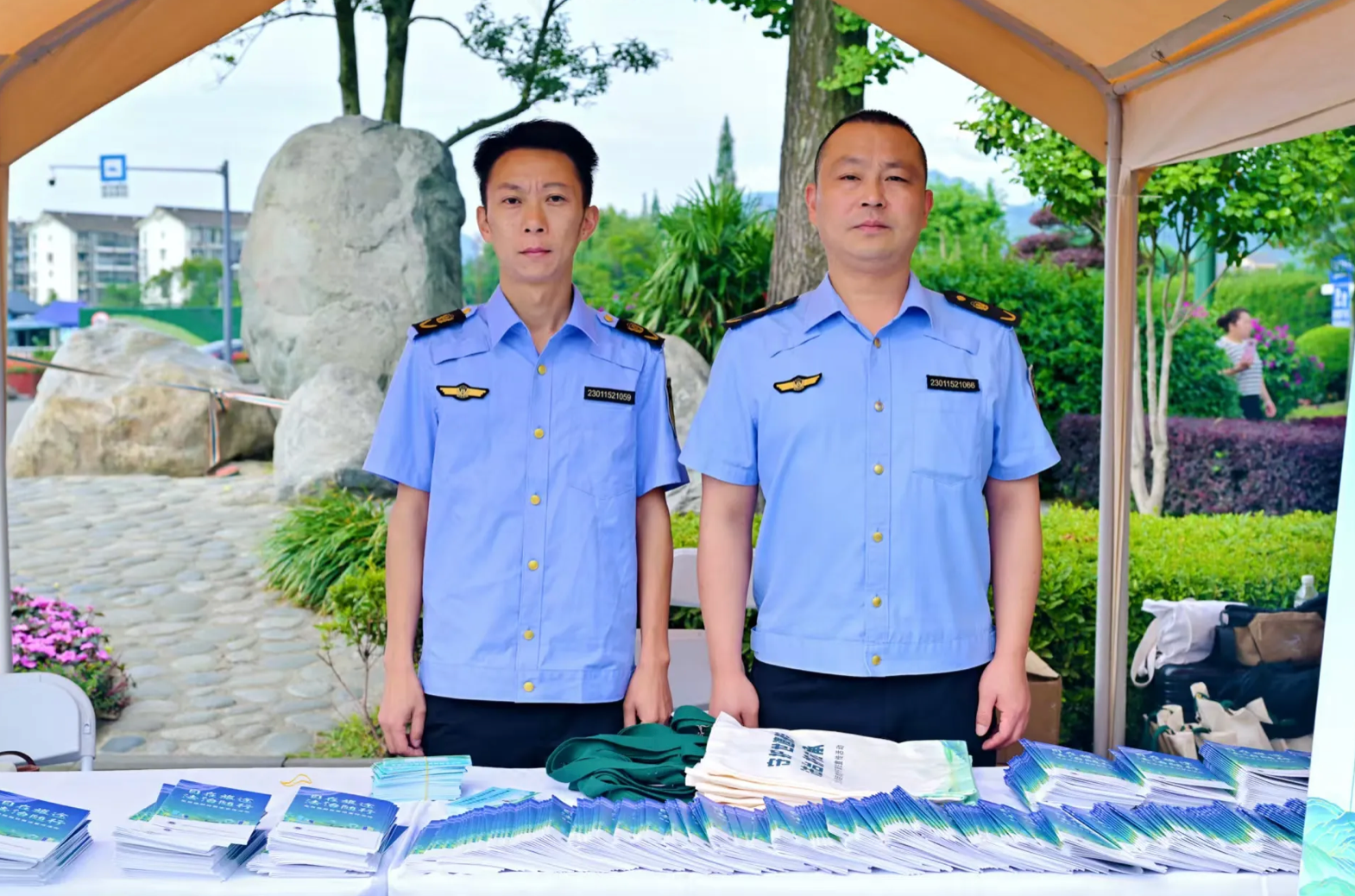守护世遗瑰宝法治护航传承成都开展“文化和自然遗产日”普法宣传活动(图2)