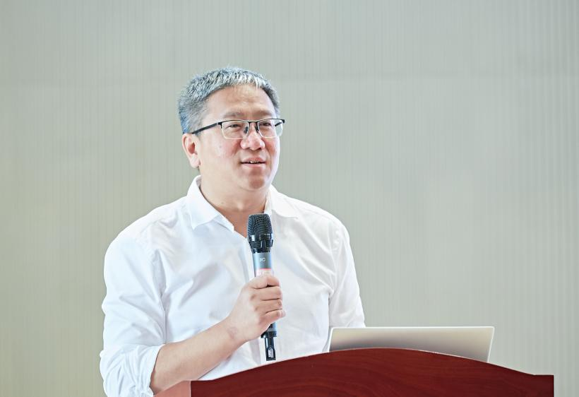 AI赋能智启新程——汉中市西高新初级中学智慧教育实践探索(图2)