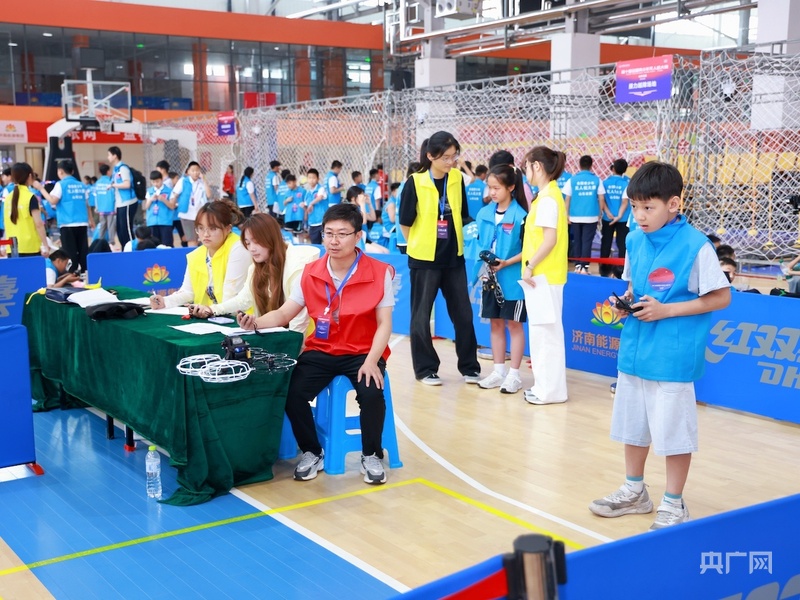 棋牌游戏官方网站- 哈希游戏试玩平台畅享娱乐以赛聚才 济南低空经济乘风而起