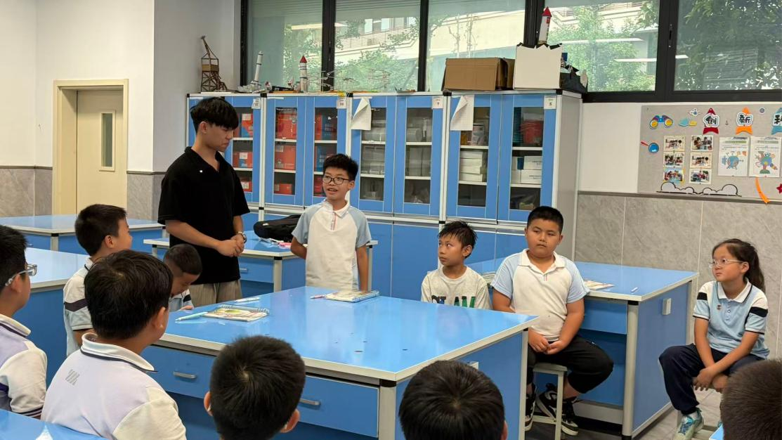 珊瑚长嘉汇小学科创项目开课
