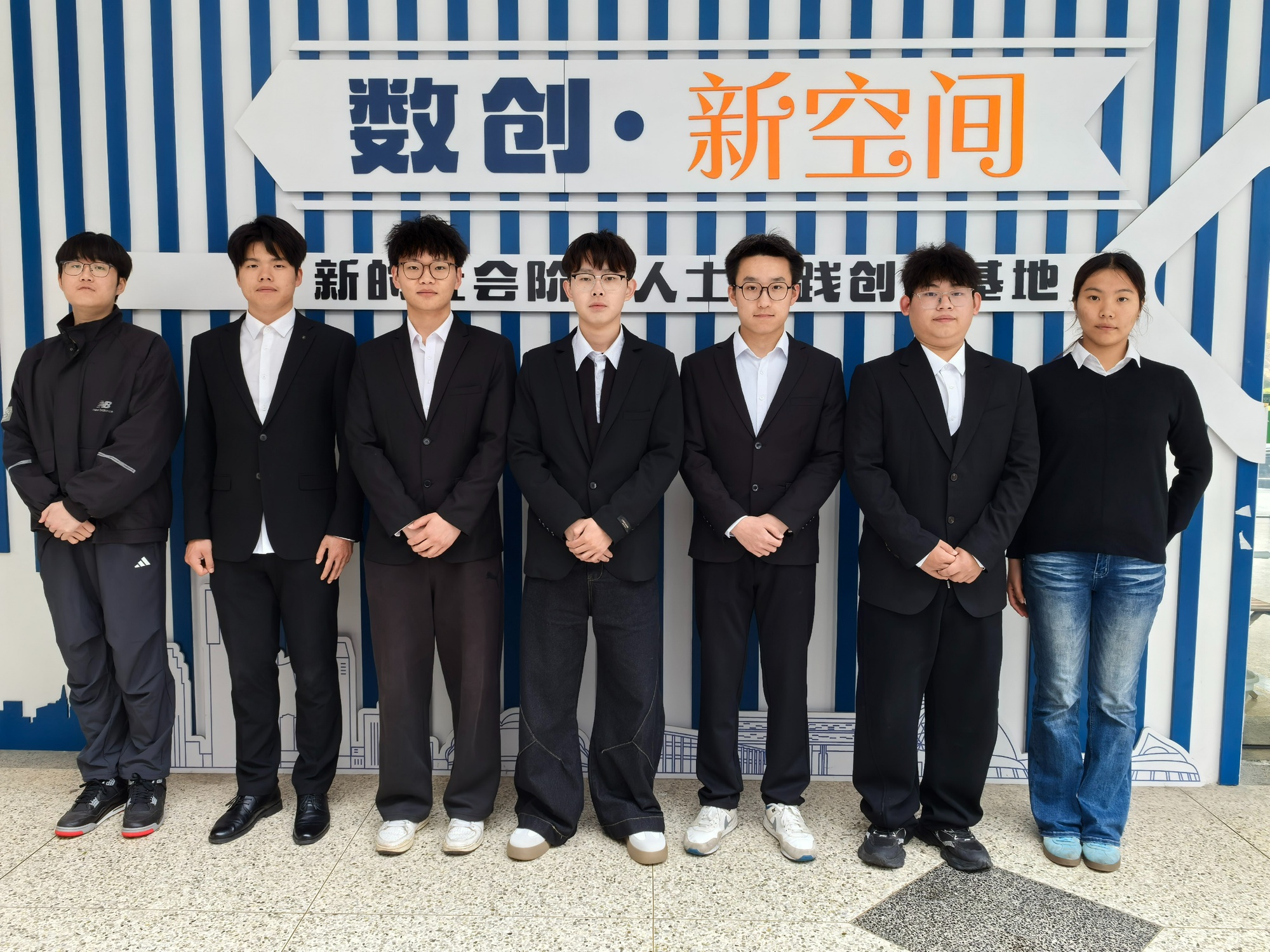 桥知道答案:宁波这群“05后设备医生”让监测告别“跑断腿”(图1)
