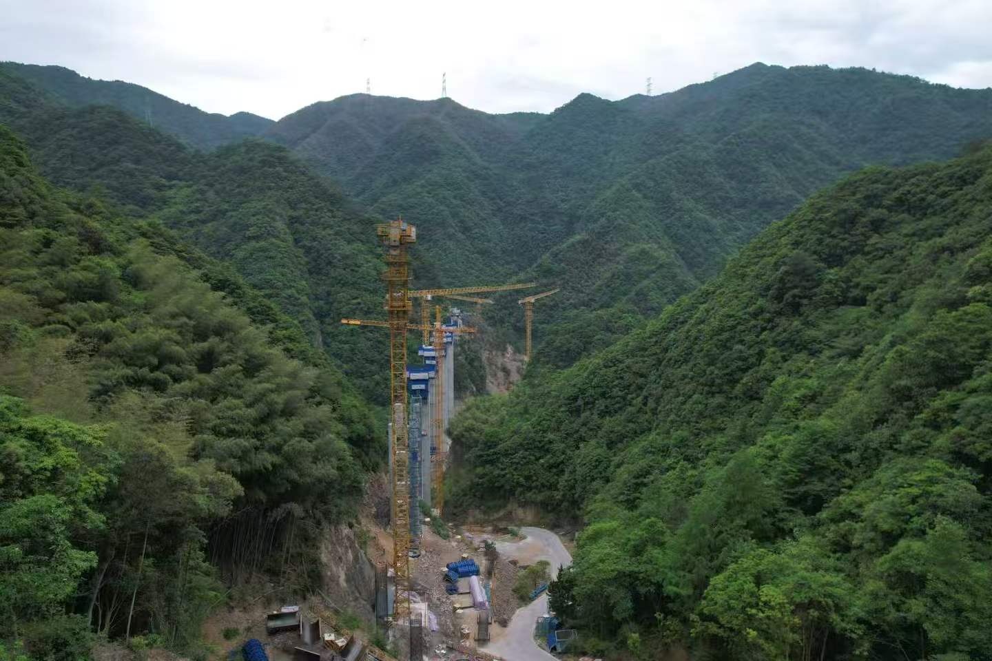 宁波海曙：路畅景美业兴 交旅融合铺就振兴坦途