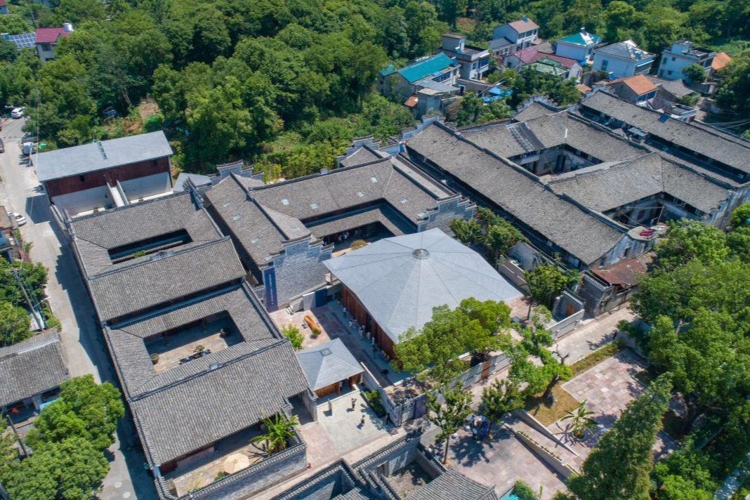第九届宁波市道德模范钱文华：守护千年古城的“镇”守者