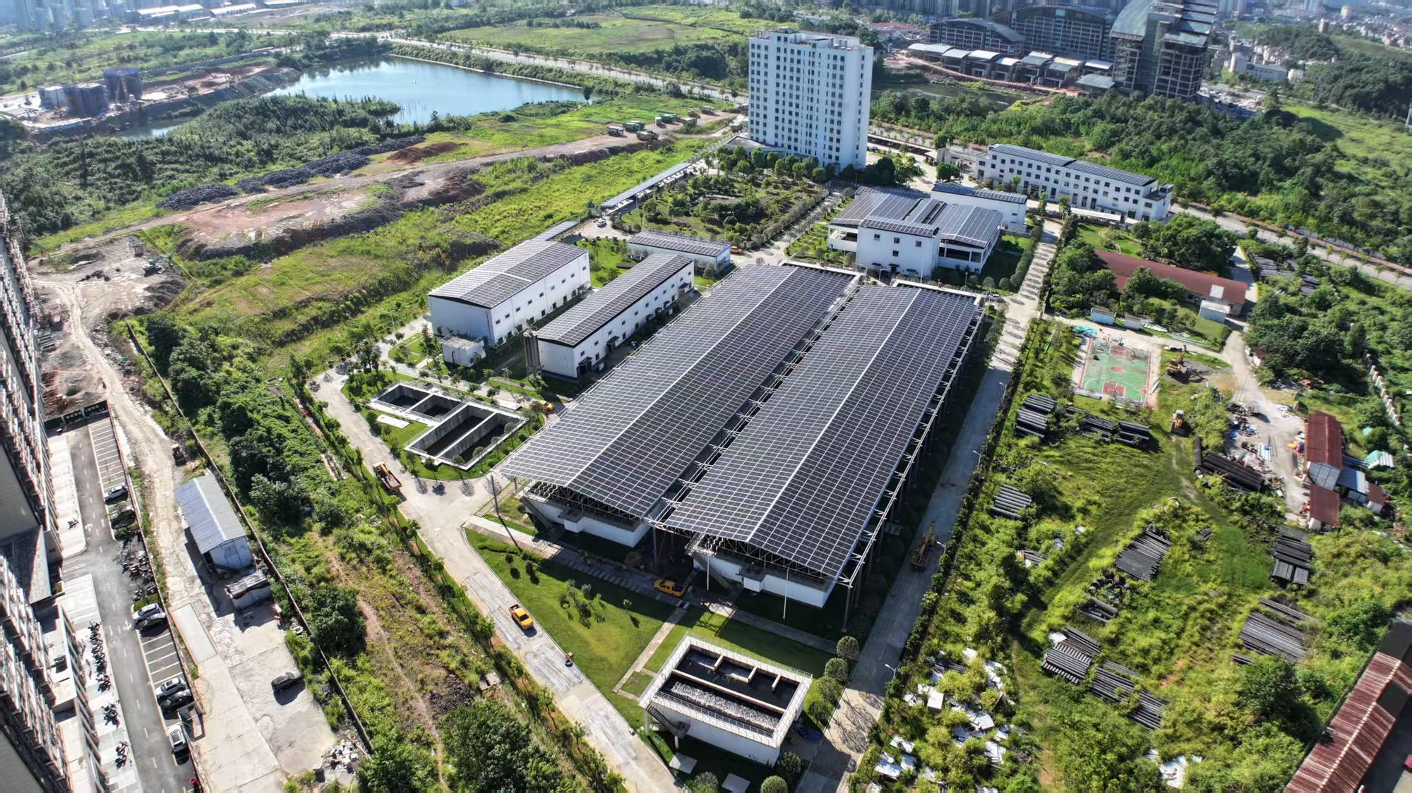 江西省水投能源公司“水利与新能源”融合发展成效显著