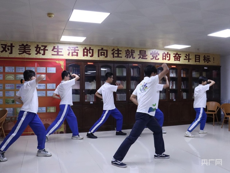 广州体育学院“青体兴湛”实践团以“体育+”模式赋能“百千万工程”(图5)