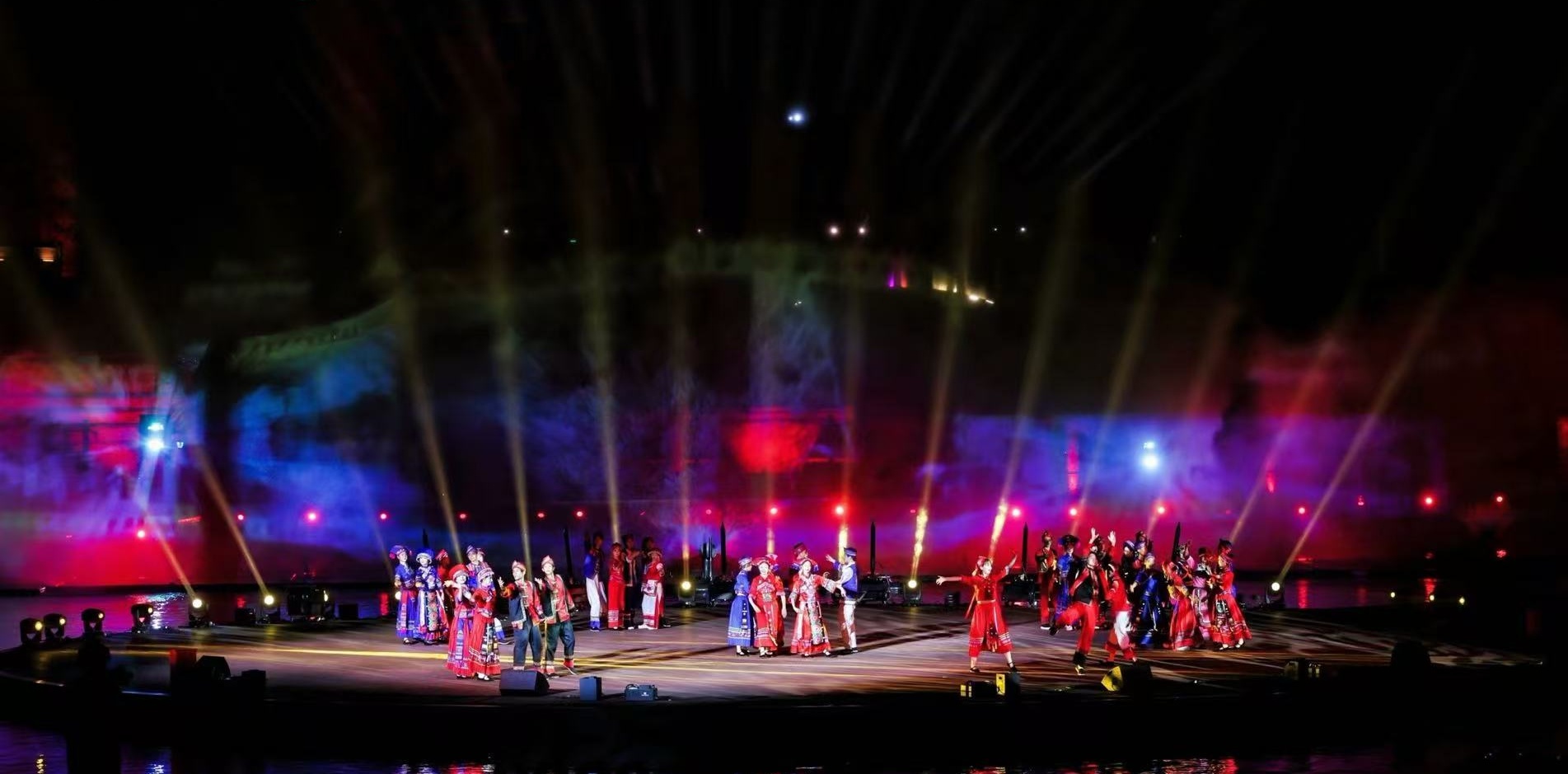 海南封关之年光影文旅如何“出港”——专访长影集团有限责任公司党委副书记、总经理栾国栋(图2)
