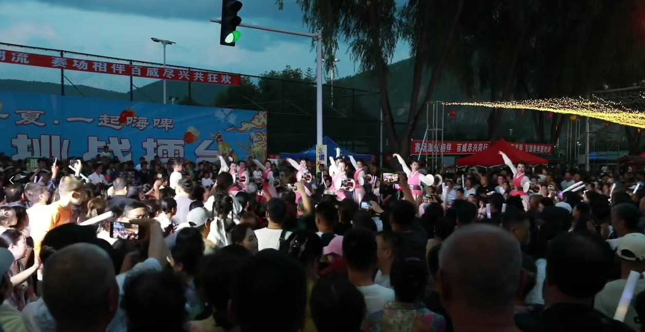 长白县：夜市烟火气 点亮“夜”经济