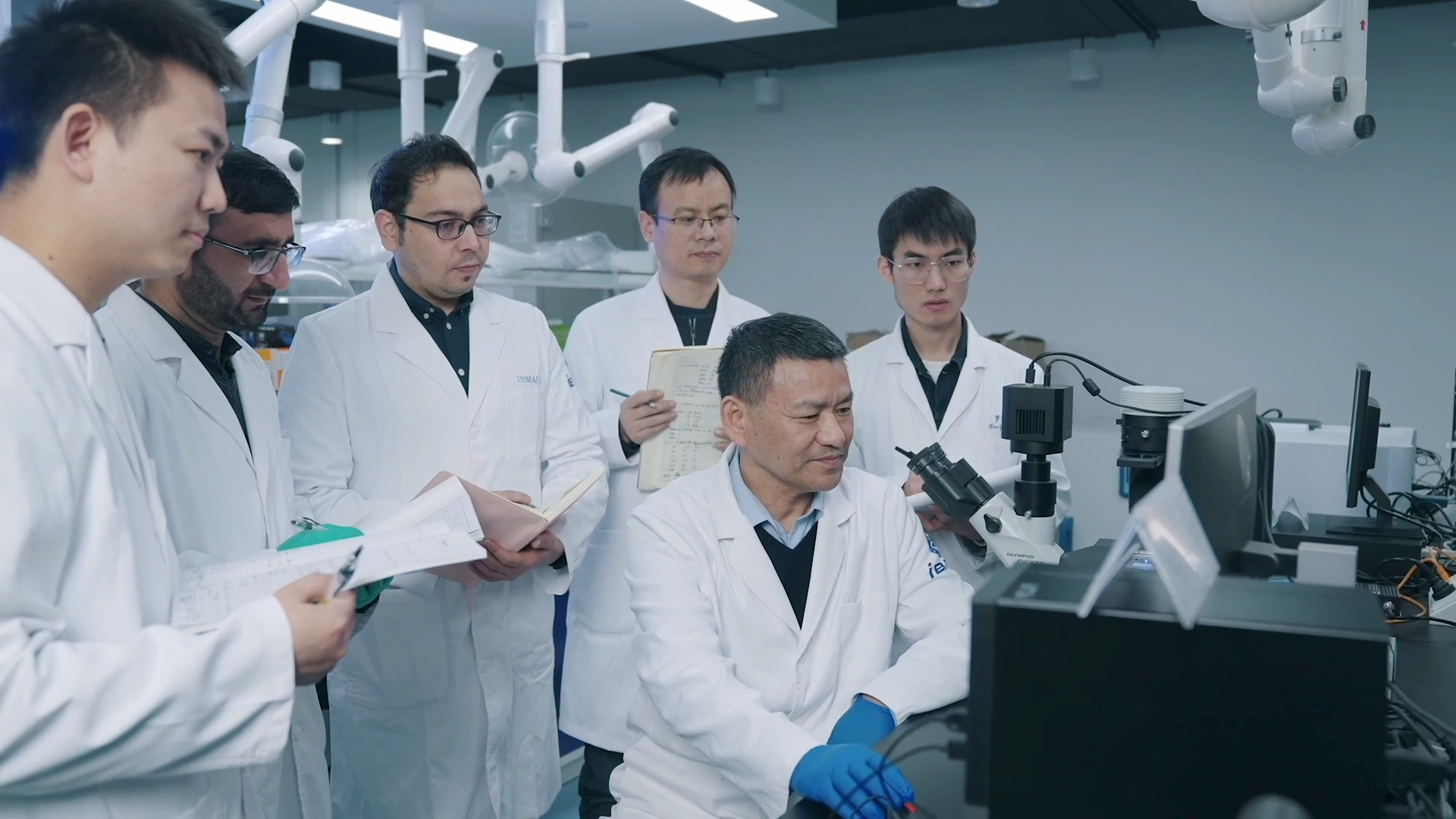谭蔚泓：用分子的眼光看疾病，推动科学技术赋能临床医疗