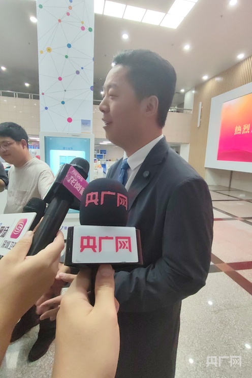 深圳龙岗:All in AI的“工业第一区”正拥抱着怎样的未来?_央广网