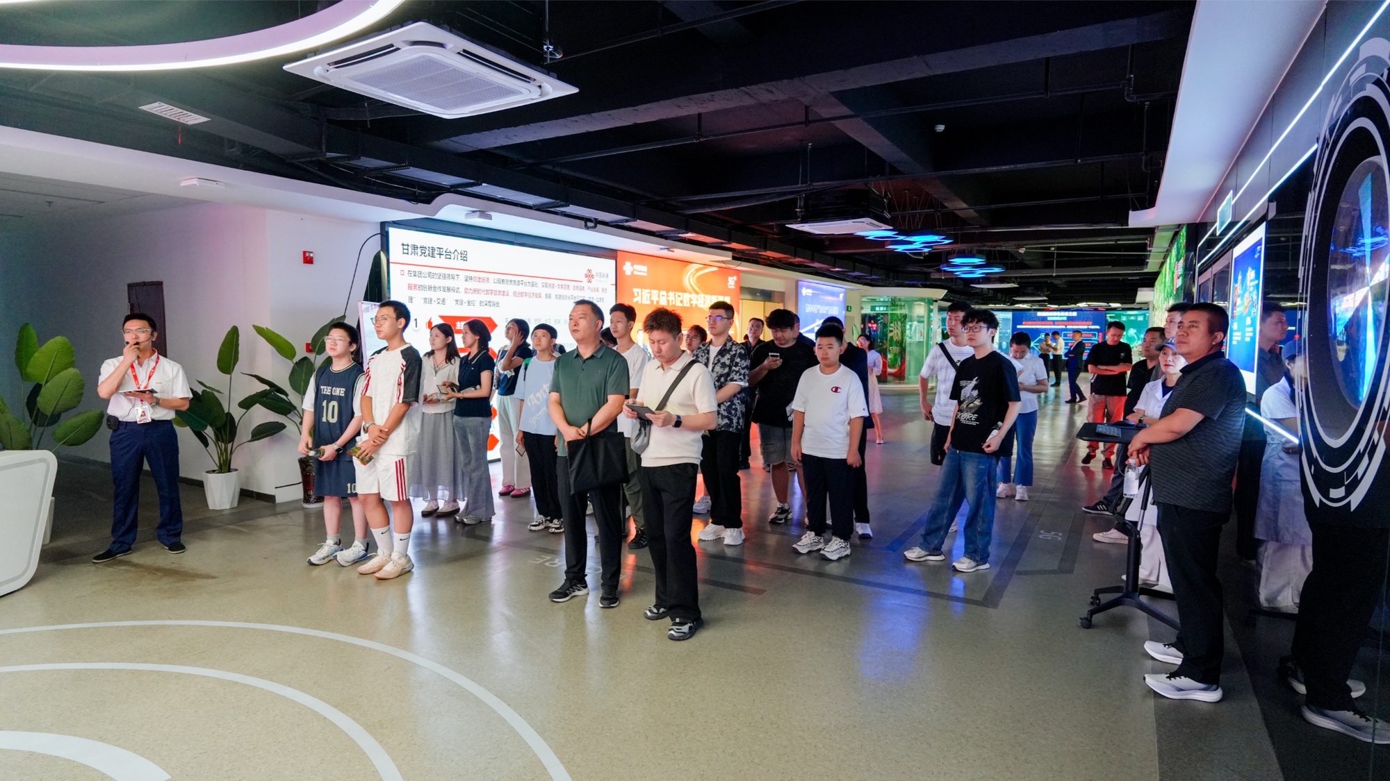 联通未来创启新程中国联通甘肃省分公司2026年国企开放日活动举办(图6)