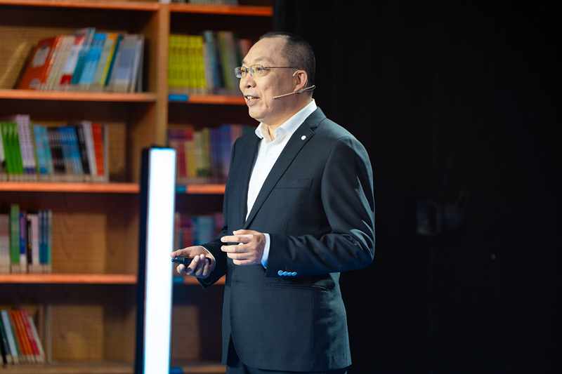 一起追问世界!10位“大科学家”的课表有多“硬核”?(图4)