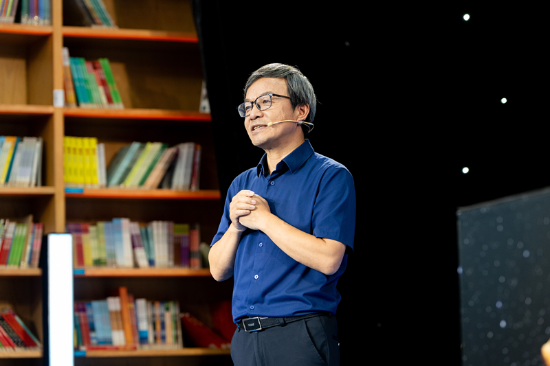 一起追问世界!10位“大科学家”的课表有多“硬核”?(图8)