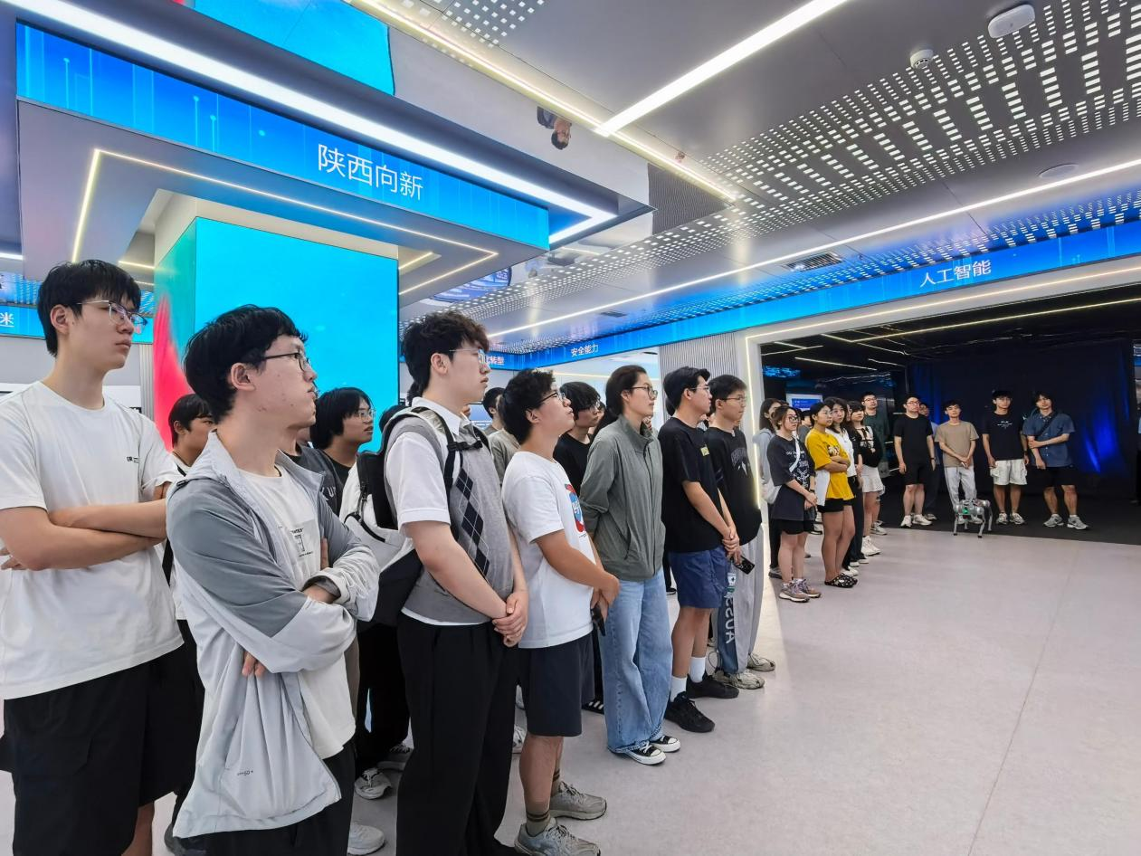 中国联通陕西省分公司举办2026年国企开放日活动(图5)