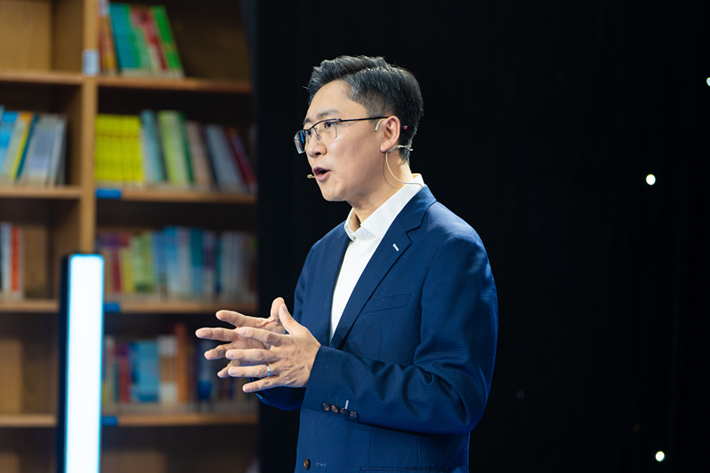 一起追问世界!10位“大科学家”的课表有多“硬核”?(图5)
